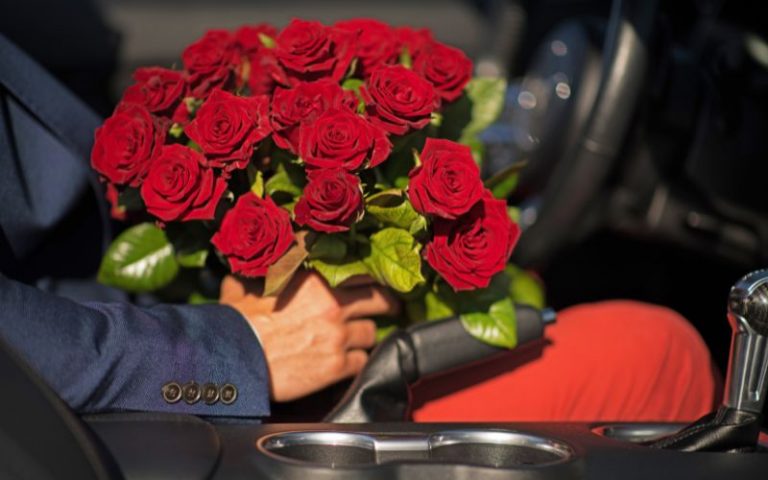 Valentine’s Day Chauffeur Hire for Special Moments