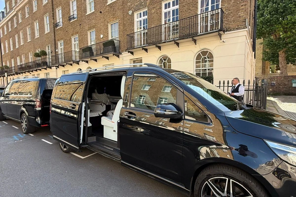 Hire JET SPRINTER CLASS