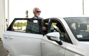 Hire a Heylux Range Rover to Elevate Luxury Travel Experience