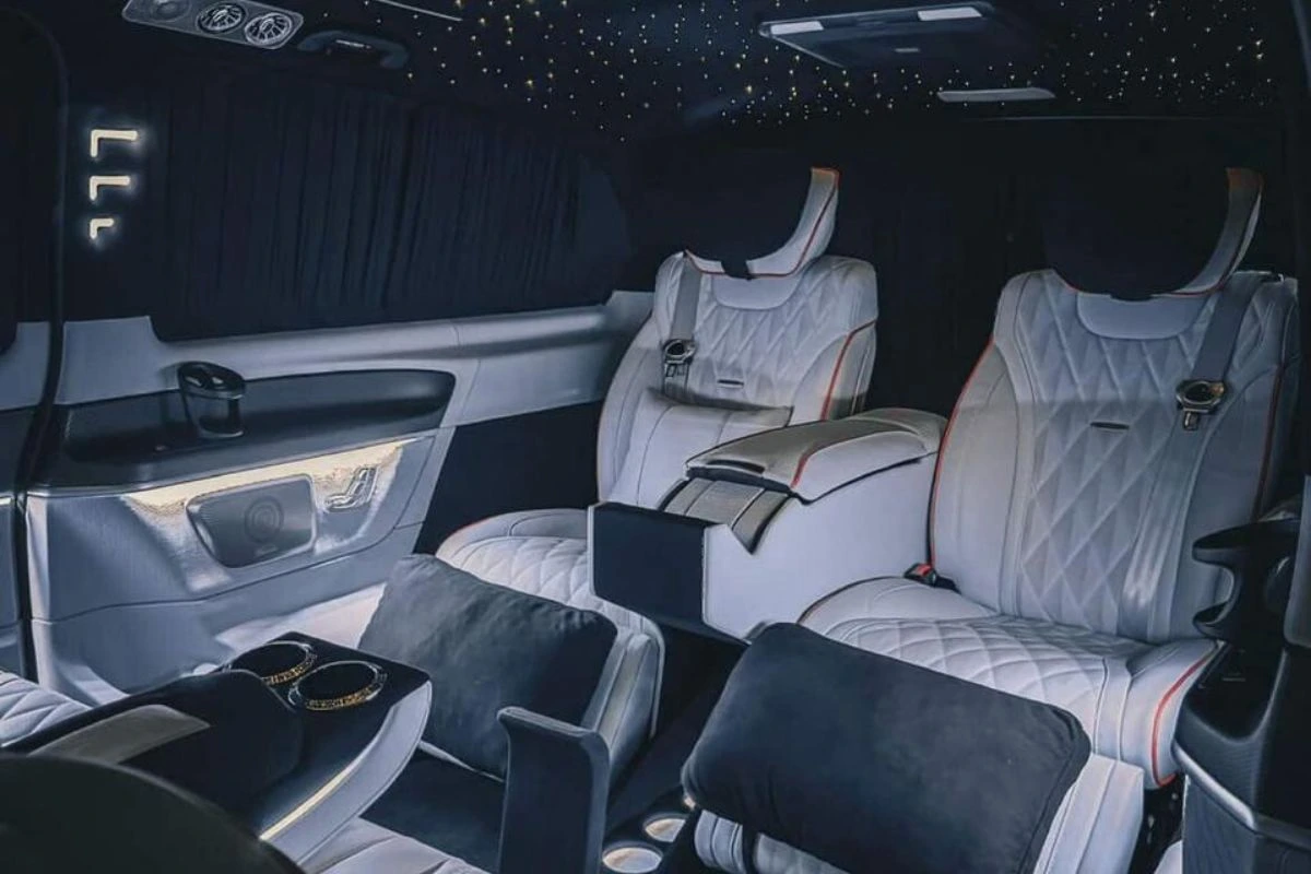 Premium Chauffeur Services in the Heart of Mayfair