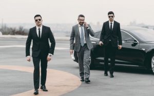 Why Top Executives Choose Professional Chauffeurs over Standard Transport