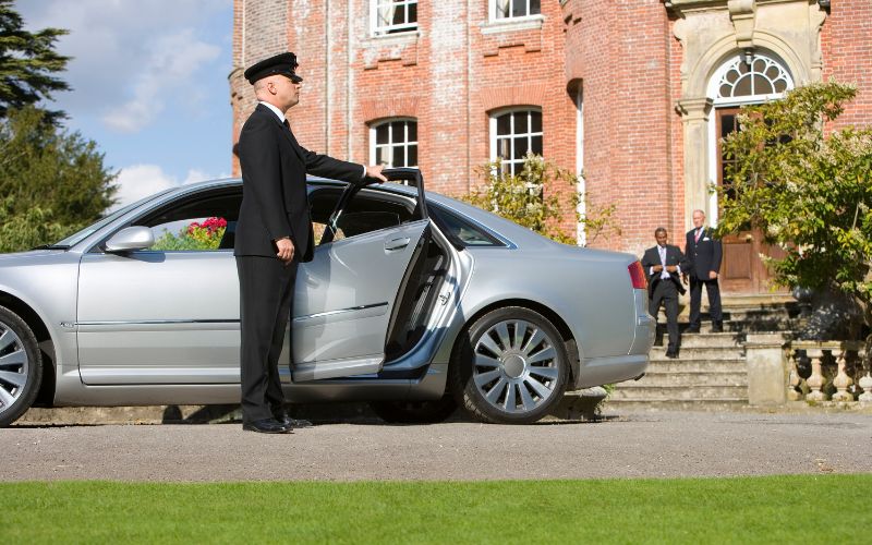 door to door luxury chauffeur service