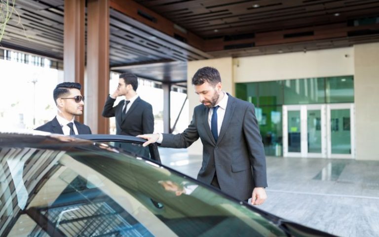 How Chauffeurs Manage Complex Multi-Day Travel Itineraries