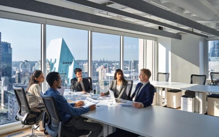 How Chauffeur Services Enhance Business Meetings in London