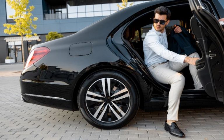 Luxury Chauffeur Transfers to BBC Proms 2026: Hall in Style