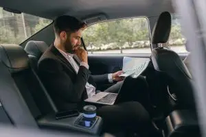 Reasons to Hire a Chauffeur Service
