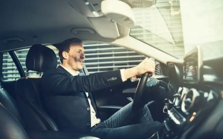 Mercedes S-Class vs Mercedes V-Class: Which Chauffeur Vehicle?