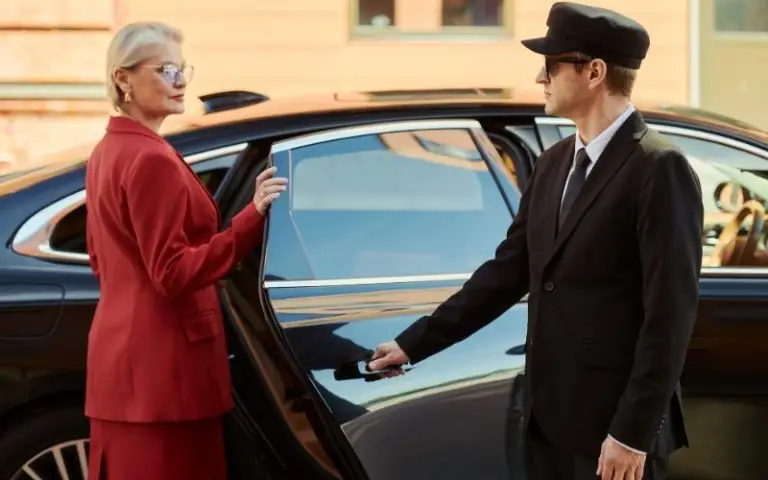 Chauffeur Service London for First-Time Visitors: A Complete FAQ