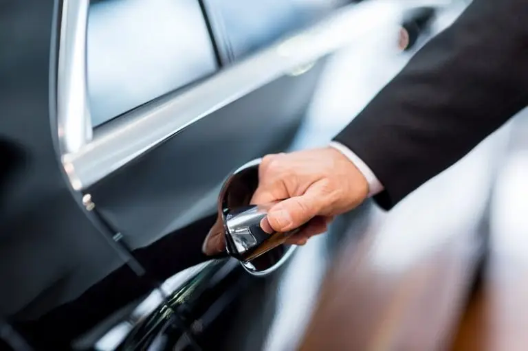 What’s Included in an Hourly Chauffeur Service London?