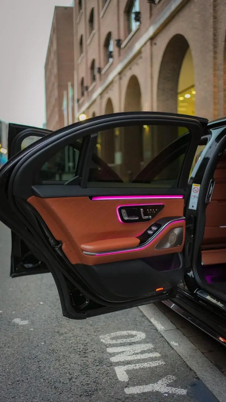 Mercedes S-Class rear door panel in cognac leather with ambient light